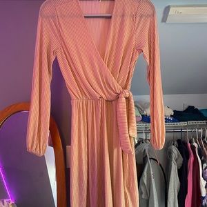 Adorable light pink dress